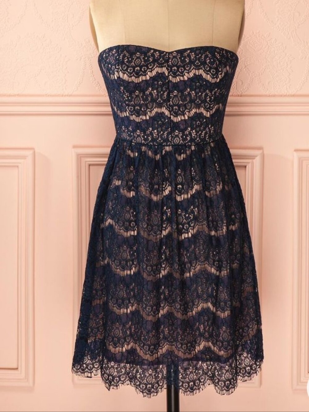 💖 Eyelash Lace Strapless Navy Dress Size Small